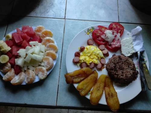 Hostal Hostel Edelma