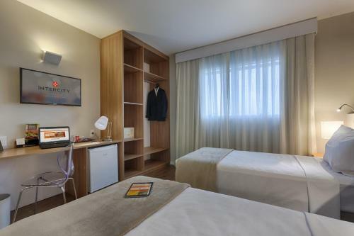 Hotel Intercity Bh Expo