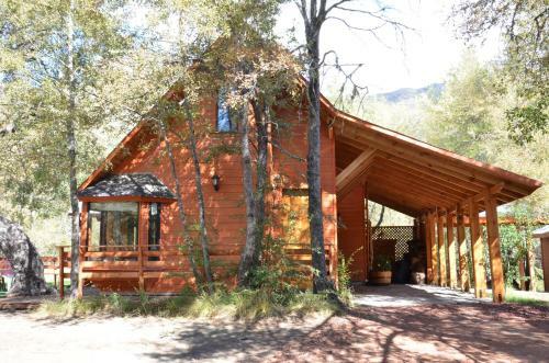 Caba�as Tronco Mayen
