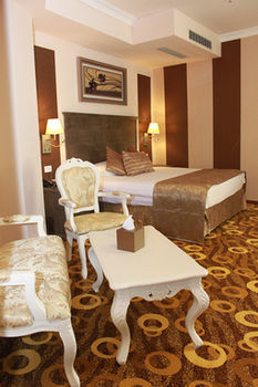 Imperial Palace Hotel
