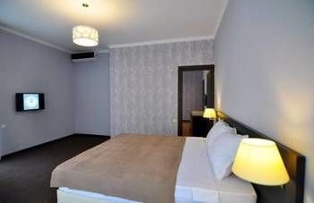 Hotel Log Inn Luxury