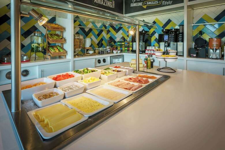 Hotel Hampton By Hilton Amsterdam Centre East