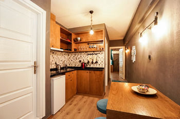 Hotel Cube Suites