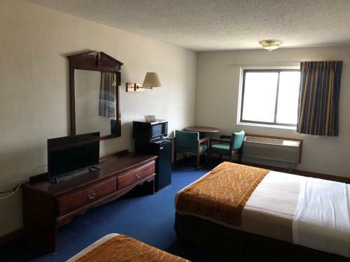 Hotel Denison Inn & Suites