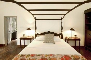 Villa Ivory House
