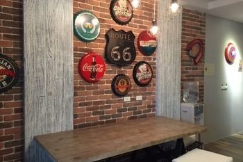 Albergue Route 66 Backpacker Lnn