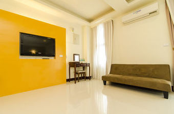 Bed & Breakfast 100 Per Centum Homestay