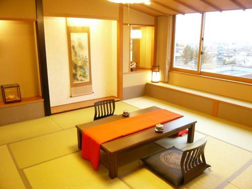 Hotel New Kotobuki