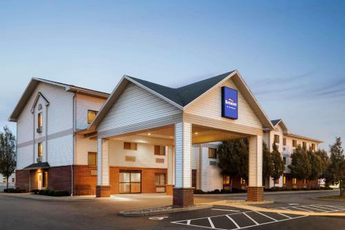 Hotel Baymont By Wyndham Buffalo