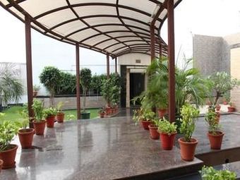 Hotel Oyo Rooms Garh Road Meerut