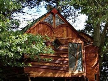 Hotel Sycamore Avenue Treehouses