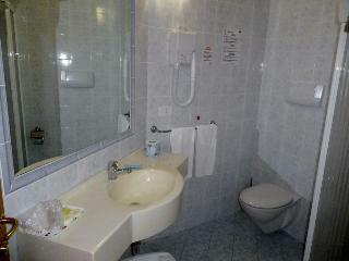 Touring Hotel ***
