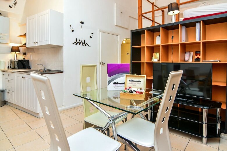 Apartment Wharf ? Vintage Central London Apartment