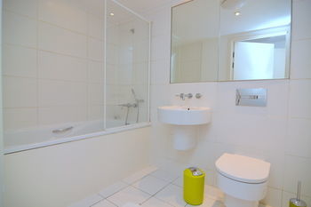 Apartment Wharf � Water Gardens
