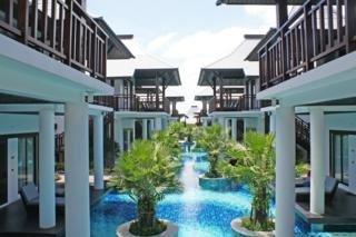 Hotel Z Through By The Zign