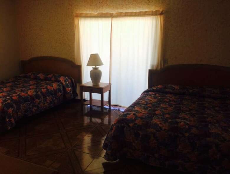 Hotel La Cueva Del Pirata