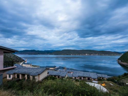 Hotel High Mountain Resort Shangri-la