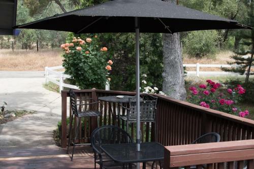 Bed & Breakfast Little Valley Inn
