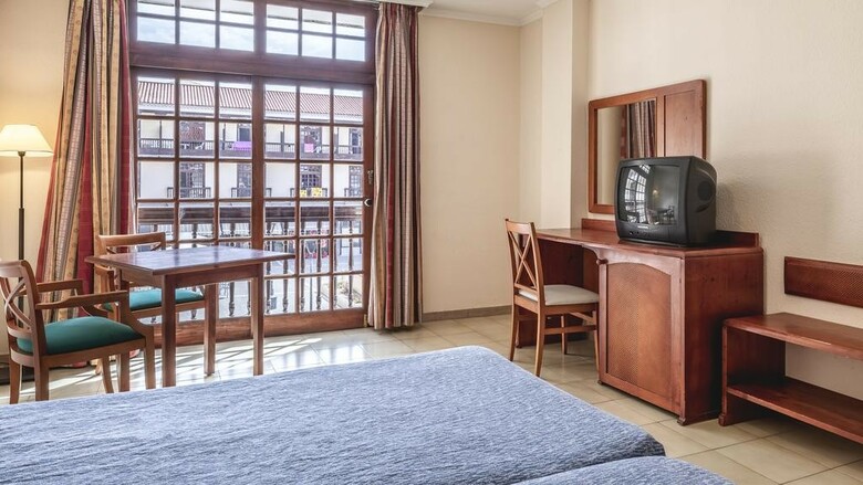 Apartamentos Be Smart Florida Plaza