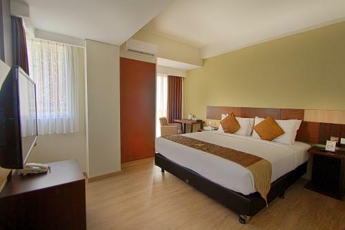 Hotel Gunawangsa Merr, Dhm Associates