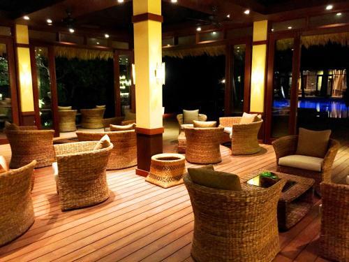 Hotel Cauayan Island Resort
