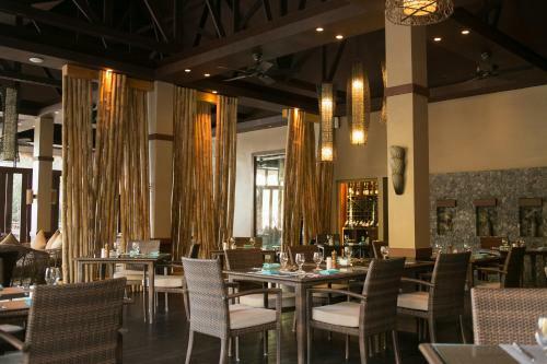 Hotel Cauayan Island Resort