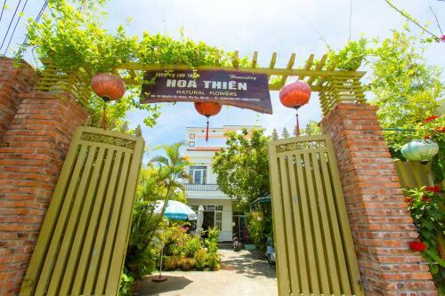 Natural Flower Homestay
