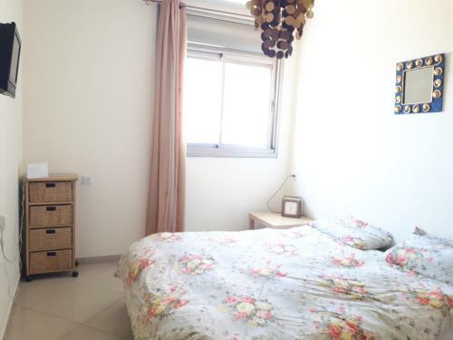 Keren's Sea View Apartment