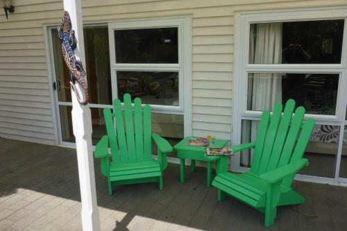 Ocean View Raglan B&B