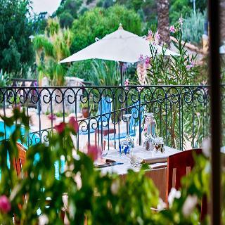 Hotel Cruccuris Resort