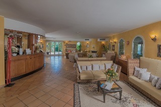 Hotel Cruccuris Resort