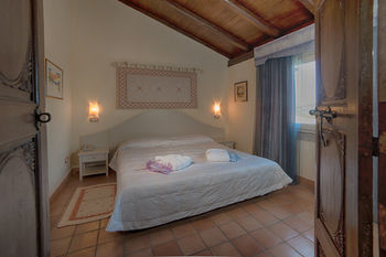 Hotel Cruccuris Resort