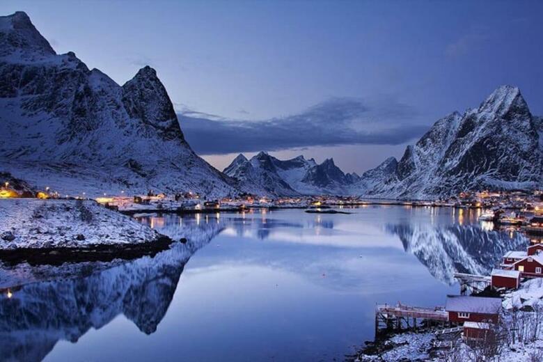 Reine Retro Villa - Cozy With A Fantastic View