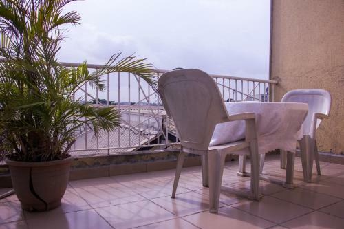 Hotel Deen Apartment Services