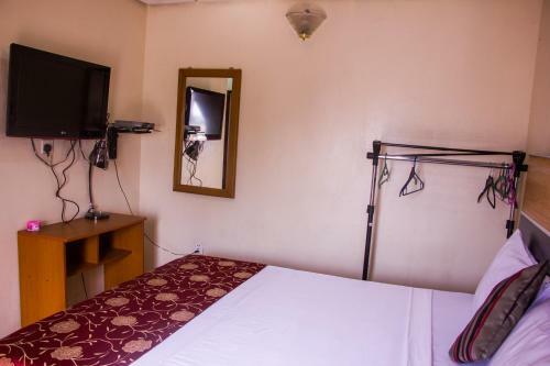 Hotel Deen Apartment Services
