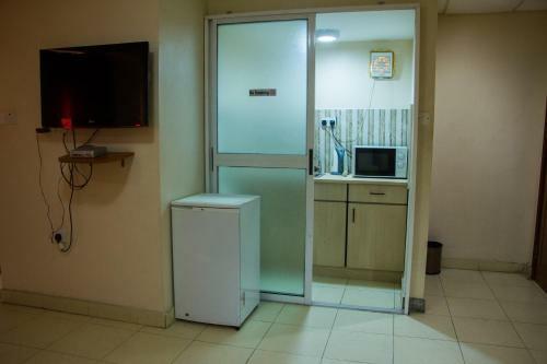 Hotel Deen Apartment Services