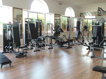 Suites Hotel Les Charmilles & Spa