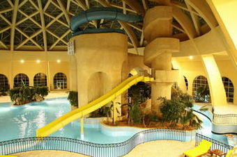Suites Hotel Les Charmilles & Spa