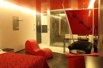 Auto Hotel Puente Grande