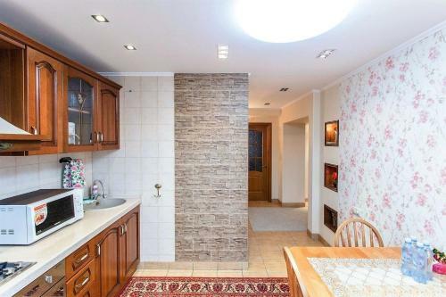 Apartamento Ahome 34 At Dostyk 117b