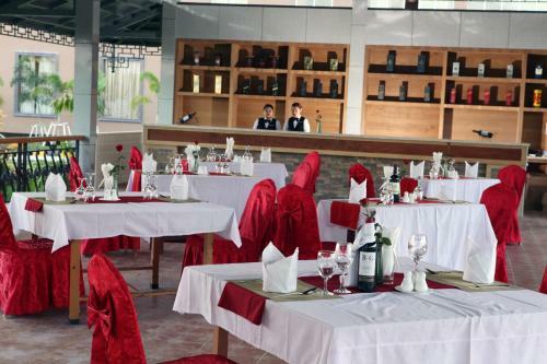 New Aye Yar Hotel, Nay Pyi Taw