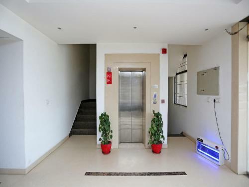 Hotel Oyo 8536 Azad Square