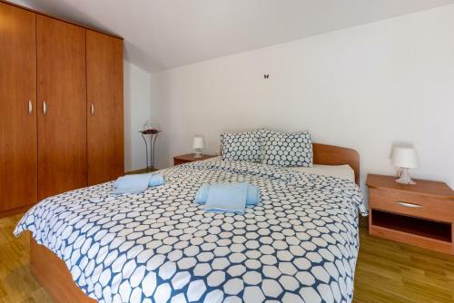 Apartments Antonija