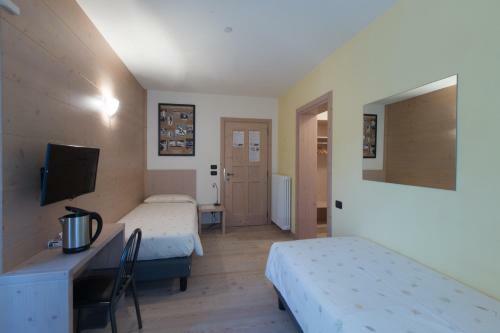 Hostal Marzia Rooms