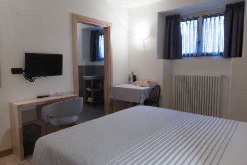 Hostal Marzia Rooms