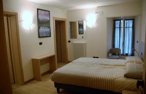 Hostal Marzia Rooms