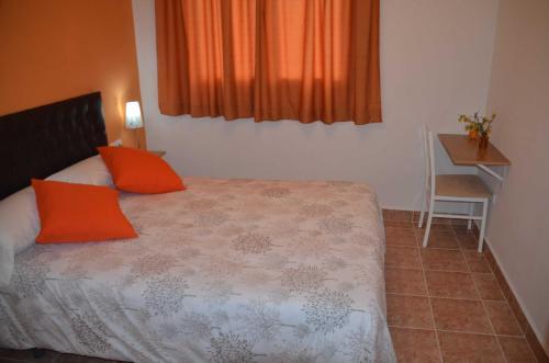 Agroturismo El Almendro Y La Monta�a