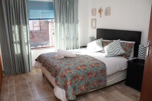 Cura Lodge