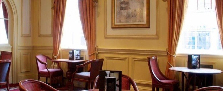 Rutland Arms Hotel