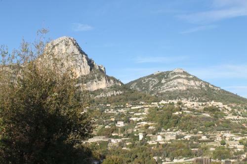 Bed & Breakfast Au Pied Des Baous